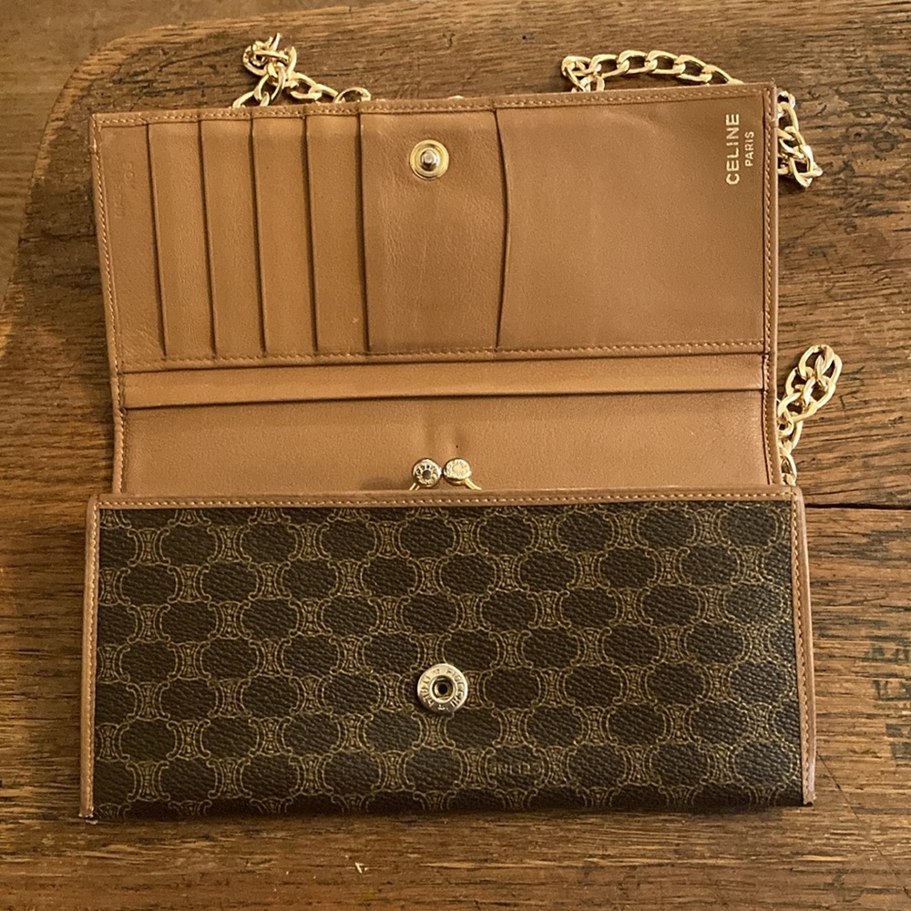 Celine Triomphe Monogram Kiss-Lock Wallet Vintage w/Crossbody Chain - Picture 4 of 14